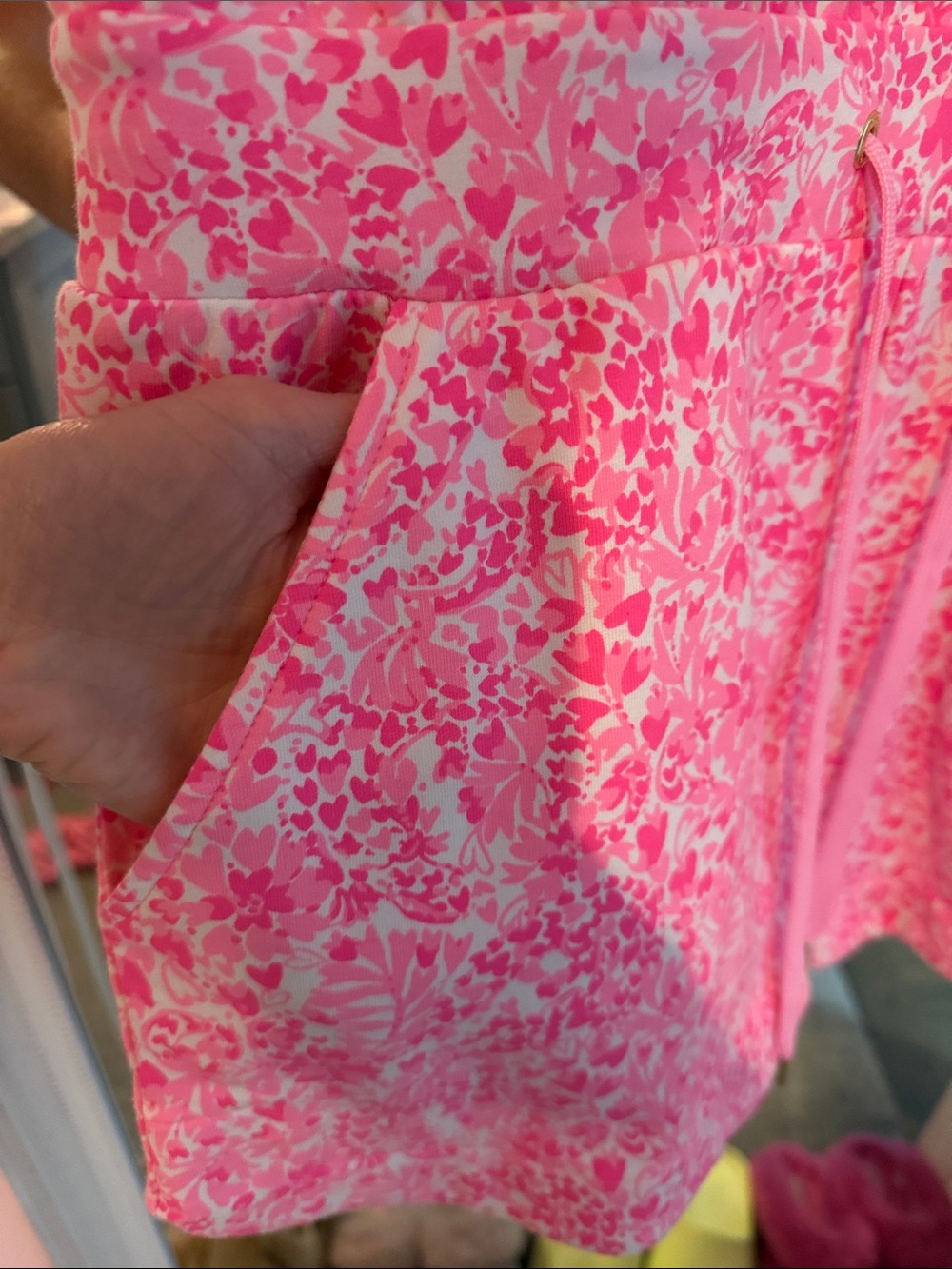 NWOT-Lilly Pulitzer- size M- romper - Picture 5 of 5